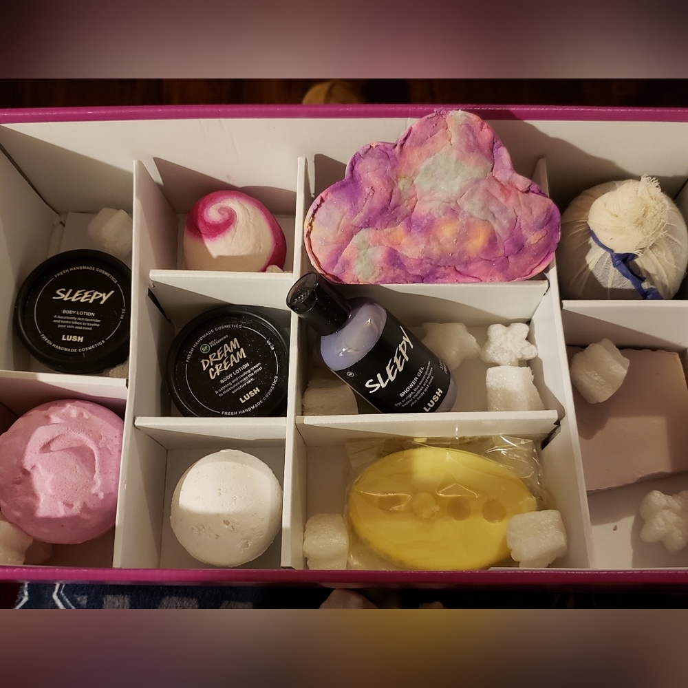 Lush Bath Bomb Set